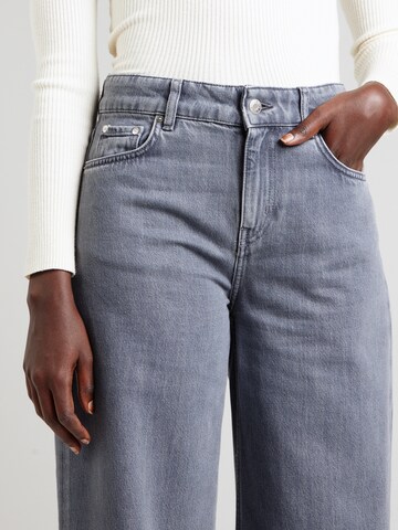& Other Stories Wide leg Jeans in Grey