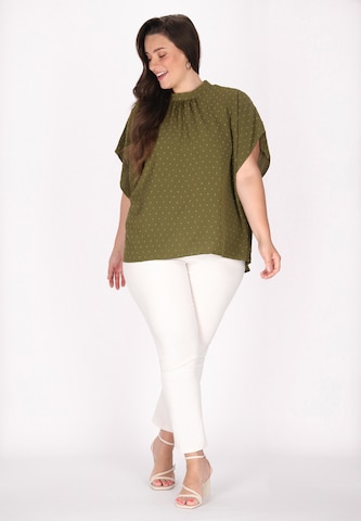 Usha Blouse in Groen