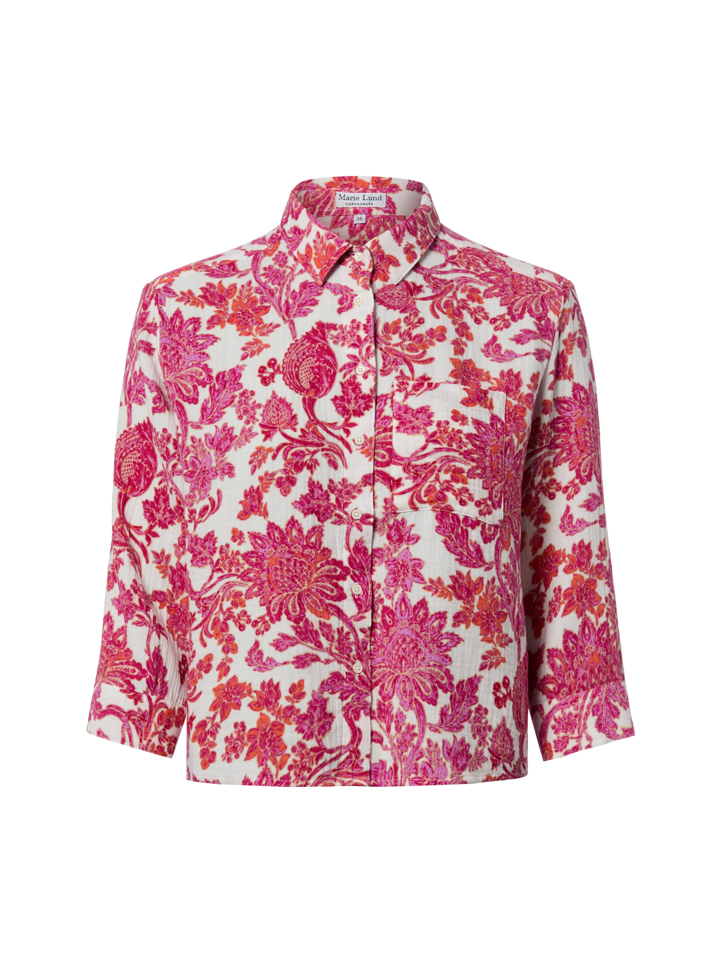 Marie Lund Blouse in White: front