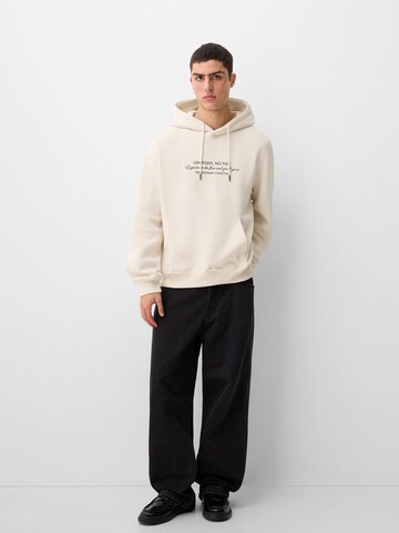 Bershka Sweatshirt in Beige