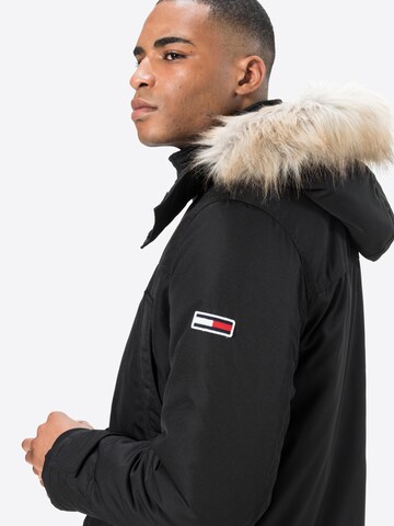 Tommy Jeans Regular fit Téli parka - fekete