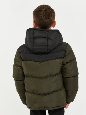 Threadboys Between-Season Jacket in Green