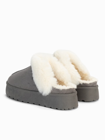 Island Boot Loafer 'SOLEA' värissä harmaa