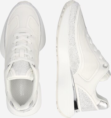 MICHAEL Michael Kors Sneaker ARI TRAINER in WeiB ABOUT YOU