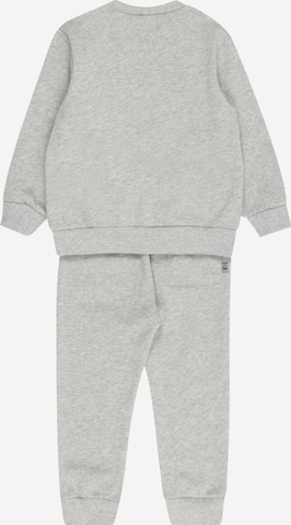 UNITED COLORS OF BENETTON Set in Grey
