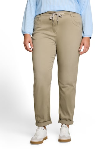 Tom Tailor Women + Slim fit Trousers in Green: front
