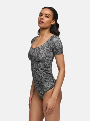 cfab Shapingbody 'T-Shirt Bodysuit Sculpting Shapewear mit String'‌‌‌‌‌‌‌‌‌ in Grau