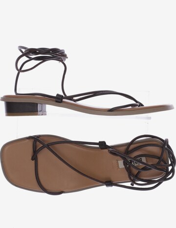 Bibi Lou Sandals & High-Heeled Sandals in 40 in Brown: front