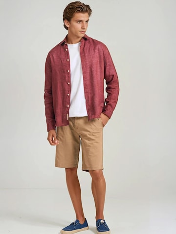 Regular fit Camicia di Funky Buddha in rosso