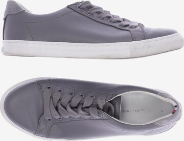 TOMMY HILFIGER Sneaker 40 in Grau: predná strana