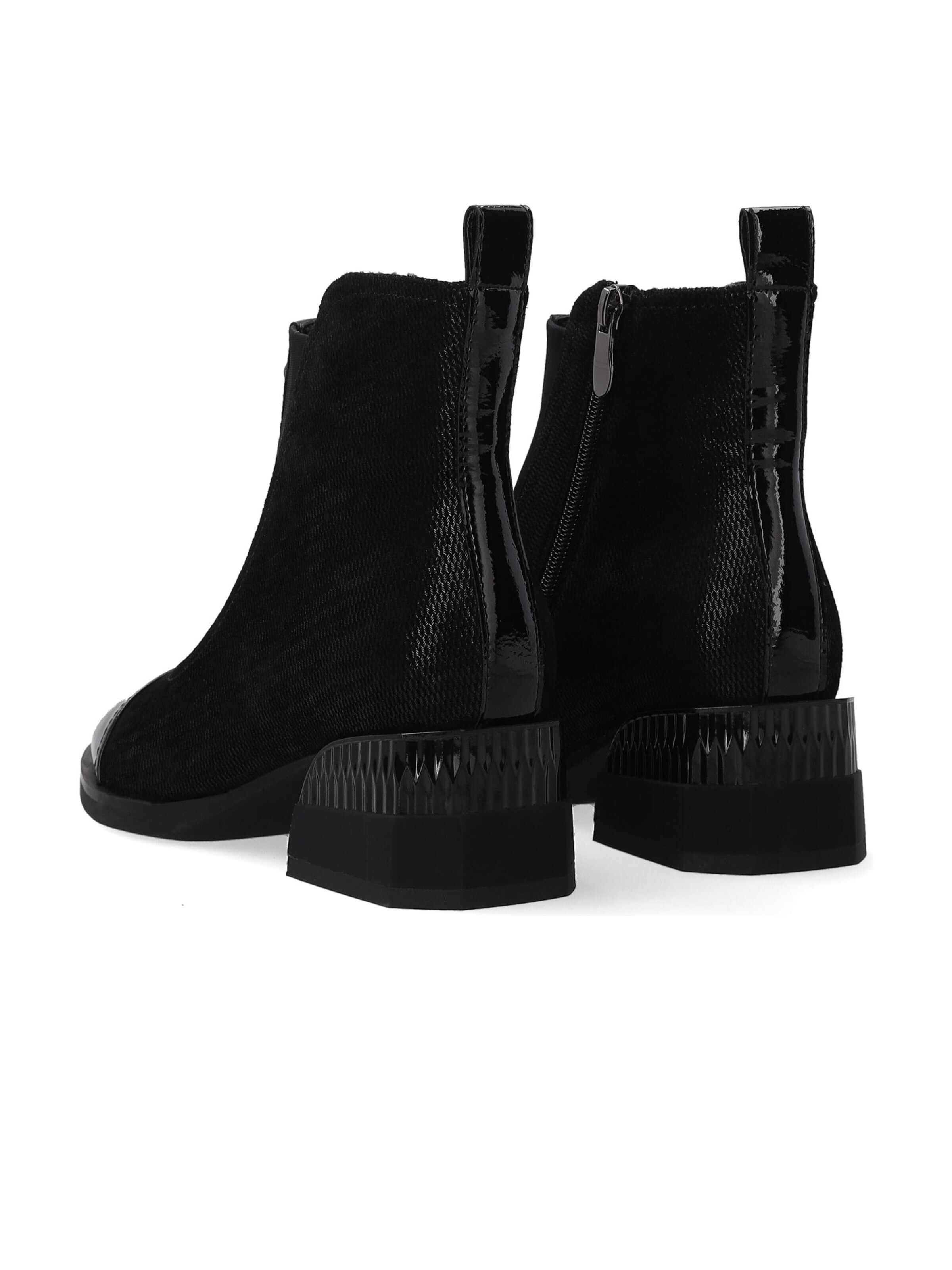 VENEZIA Booties in Black