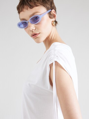 s.Oliver T-shirt i vit