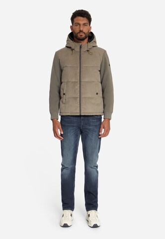 No Excess Jacke in Braun