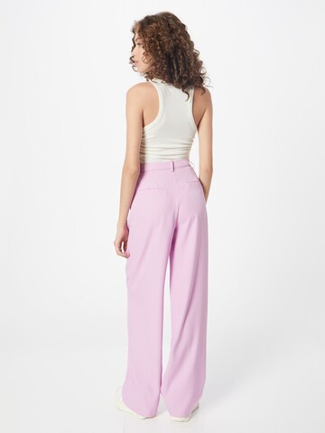 NA-KD Regular Trousers with creases in Pink