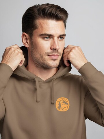 Neverless Sweatshirt 'Landschaft Badge' in Brown