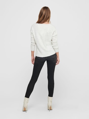 Jaqueline de Yong Sweater in White