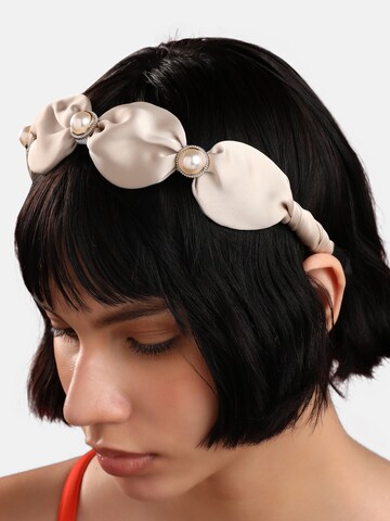 SOHI Haarsieraden 'Ragini' in Beige: voorkant