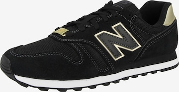 Baskets basses new balance en noir : devant