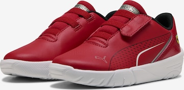 Baskets 'Scuderia Ferrari HP Drift Cat 11' PUMA en rouge : devant