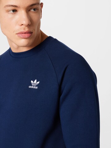 Regular fit Felpa 'Adicolor Essentials Trefoil' di ADIDAS ORIGINALS in blu