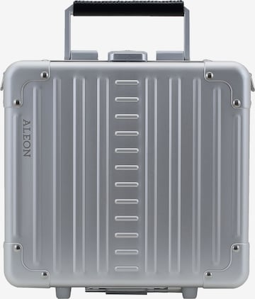 Beauty case di Aleon in argento: frontale