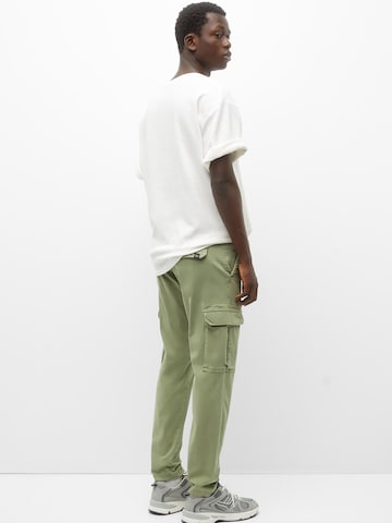 Regular Pantaloni cu buzunare de la Pull&Bear pe verde