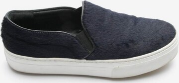 Céline Flats & Loafers in 36 in Blue: front