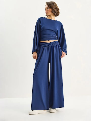 Bianco Lucci - Calças de fato em azul