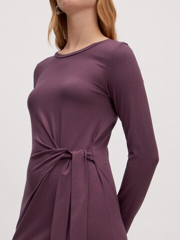Robe 'Beate' EDITED en rouge