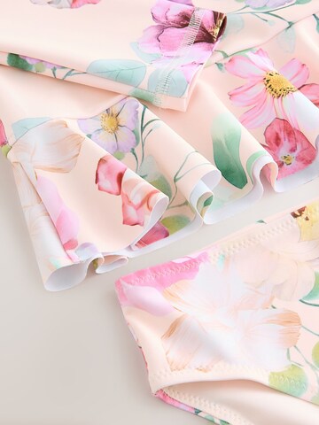 Next Ujumistrikoo, värv roosa