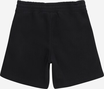 Regular Pantaloni de la Nike Sportswear pe negru