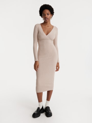 EDITED Jurk 'LIORA' in Beige