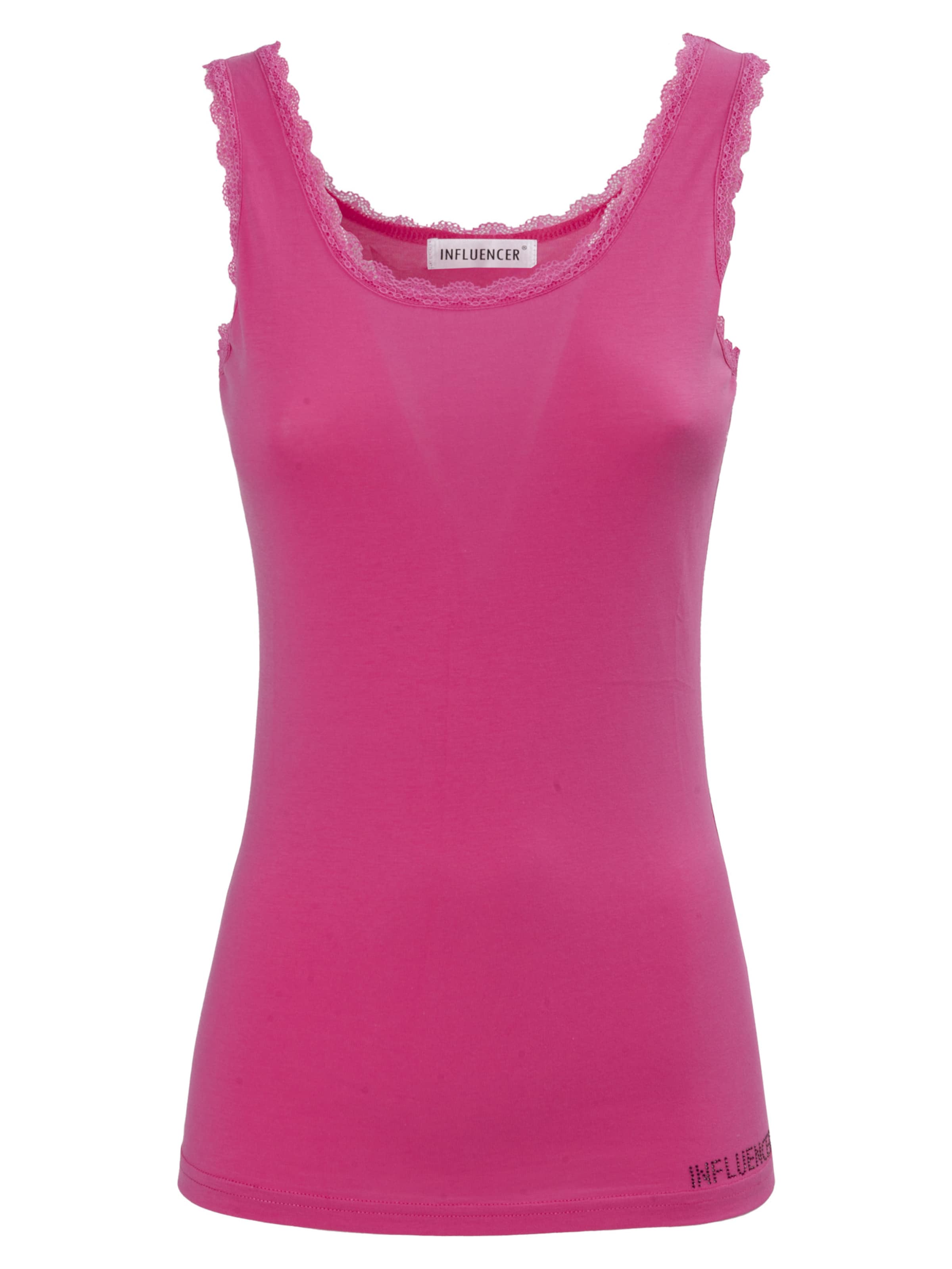 Top di Influencer in rosa: frontale