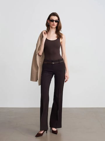 Regular Pantalon 'Hose' Dilvin en noir : devant