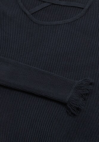 qisha - Pullover em preto