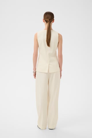 InWear - Pierna ancha Pantalón plisado 'QuentaIW' en blanco