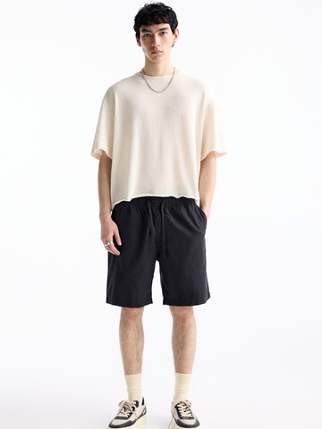 Pull&Bear Loosefit Shorts in Schwarz