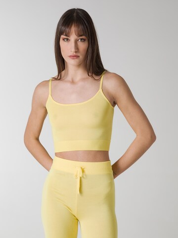 DEHA Knitted top 'Fest' in Yellow: front