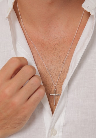 KUZZOI Ketting 'Kreuz' in Zilver: voorkant