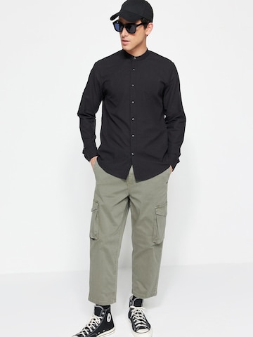 Trendyol - Ajuste regular Camisa en negro