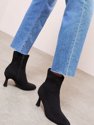 Friends Like These Bokabakancsok - fekete