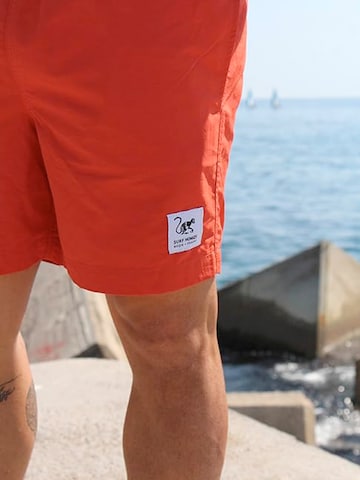 Surf Monkey - Bermudas en rojo