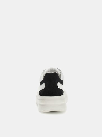 GUESS Sneakers 'Elbina' in White