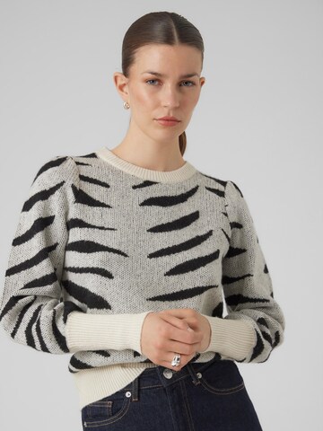 VERO MODA Sweater 'NEW TARI' in Beige