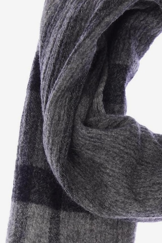 RENÉ LEZARD Scarf & Wrap in One size in Grey