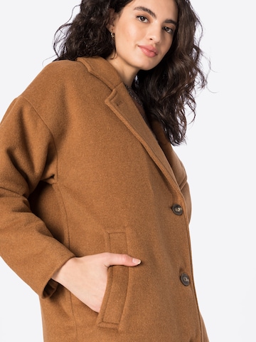 Manteau mi-saison 'Gutha' minimum en marron