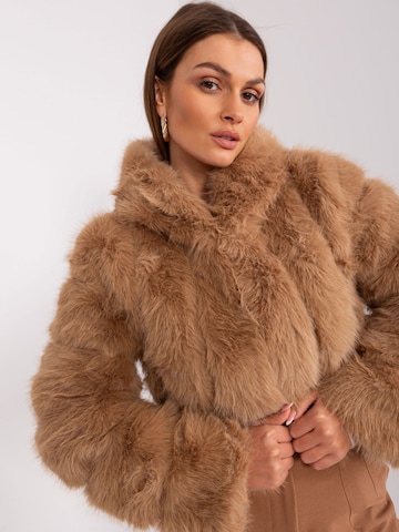 Madnezz House Übergangsjacke in Beige