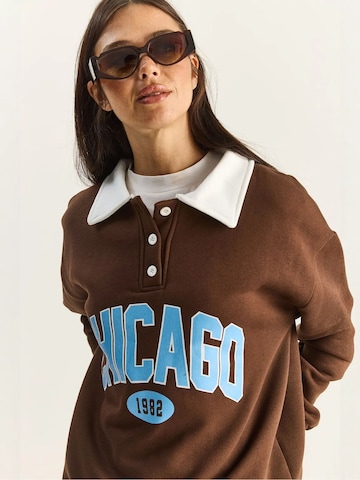 Felpa di Bianco Lucci in marrone