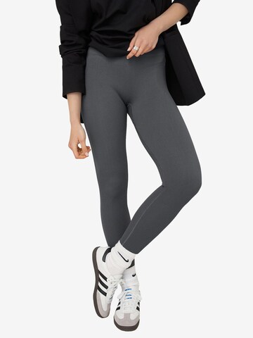 Next Skinny Leggings in Grey: front