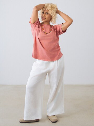 Honest Basics Oversized shirt in Oranje